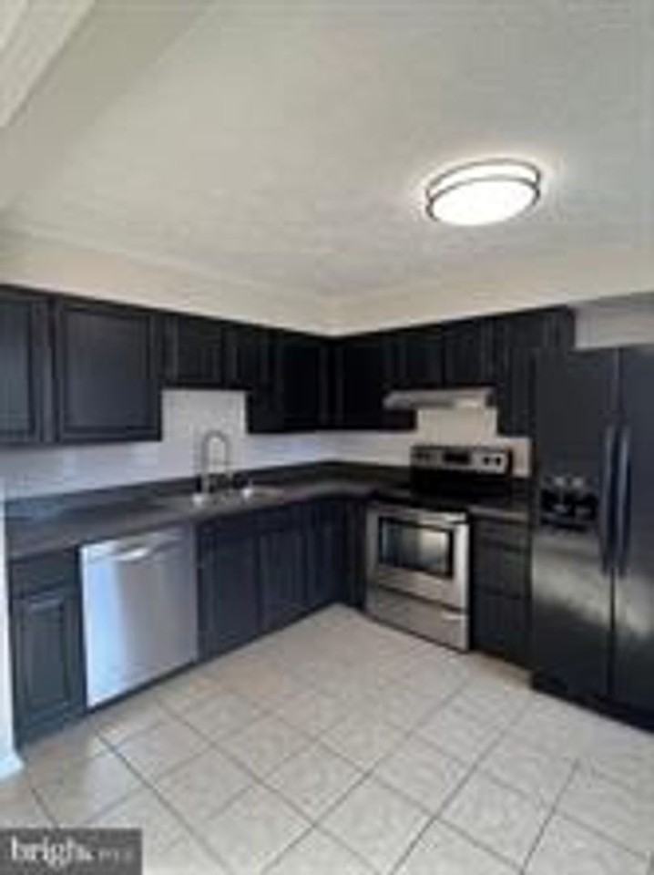 6627 Haydown Ct - Photo 5 of 18