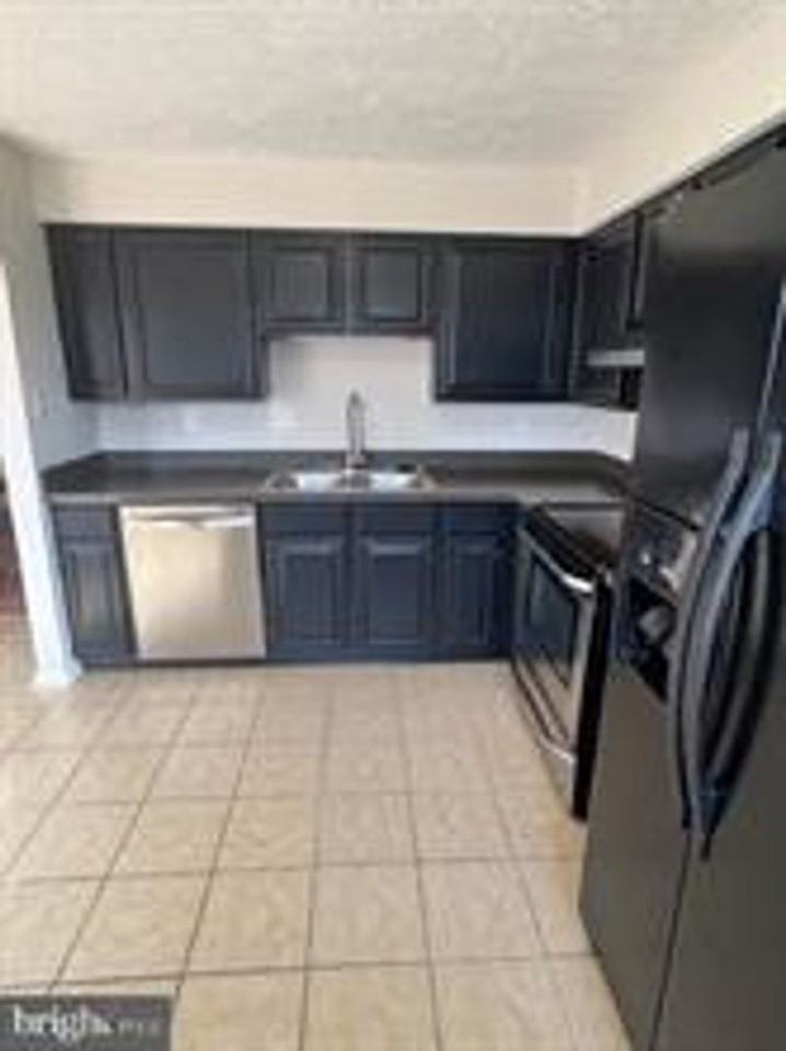 6627 Haydown Ct - Photo 6 of 18