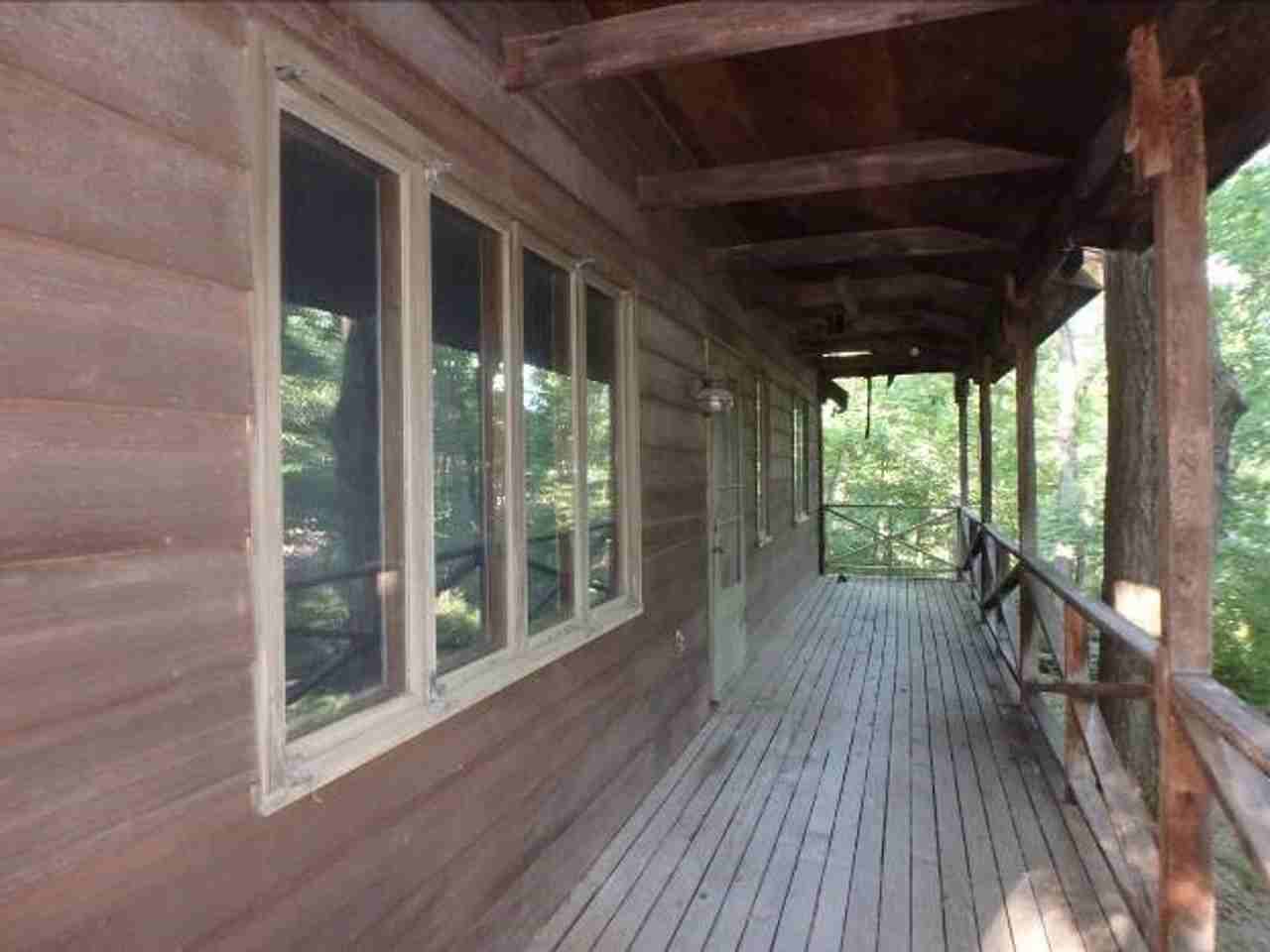 11 E Phyllis Ave - Photo 7 of 21