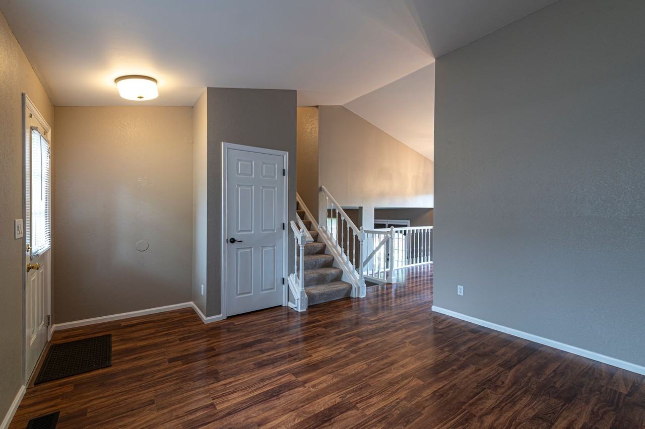 3736 W 126th Ave - Photo 4 of 28