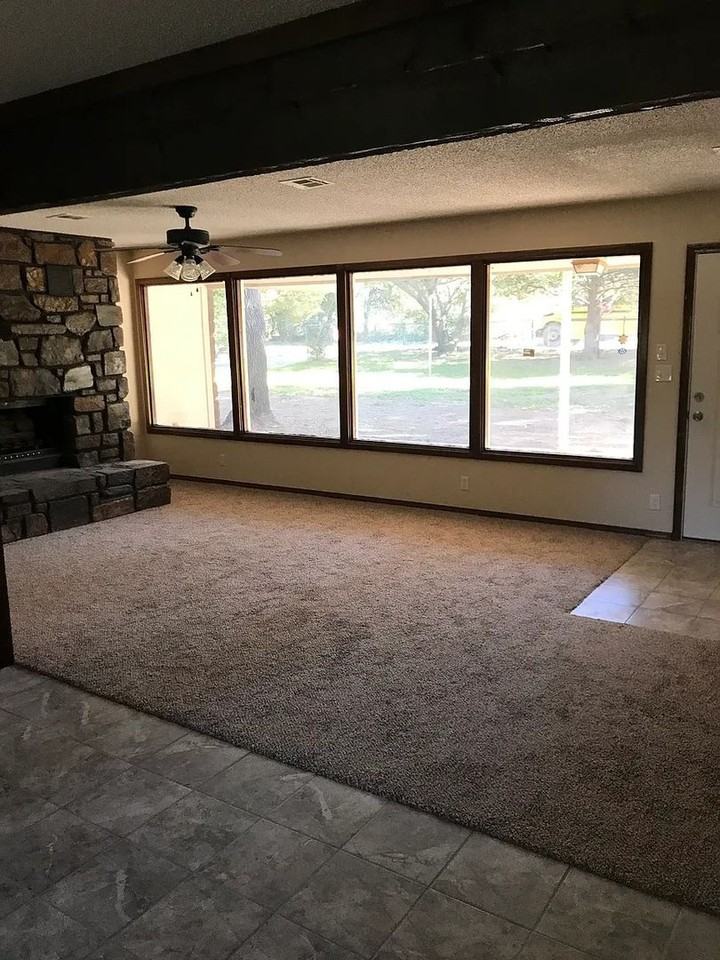 36335 Pinehill Rd - Photo 3 of 10