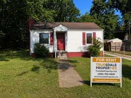 featured image of 2115 Lee High Dr Ne