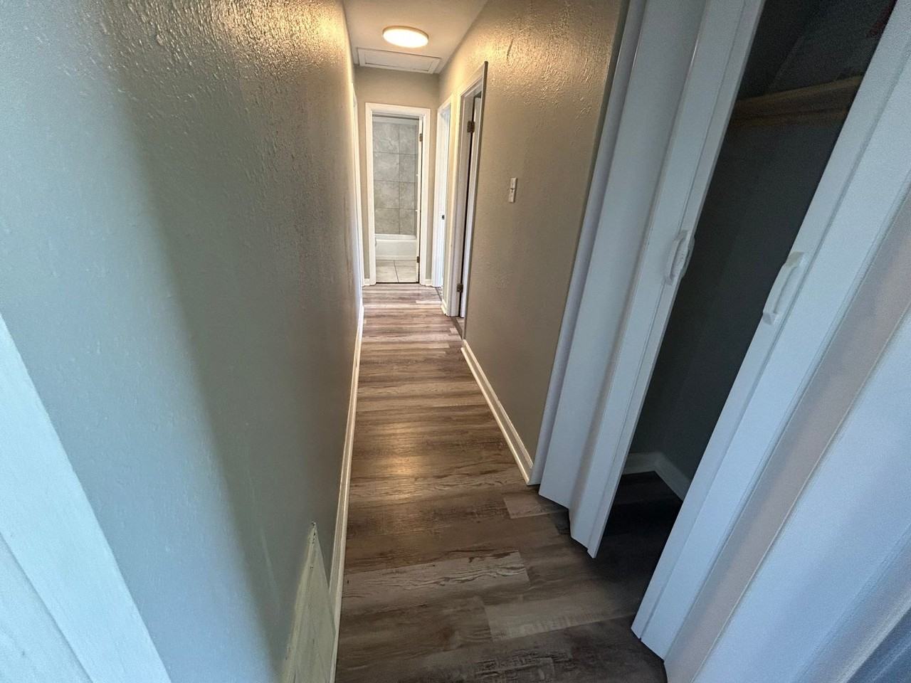 2207 Norwood Dr Nw - Photo 6 of 11