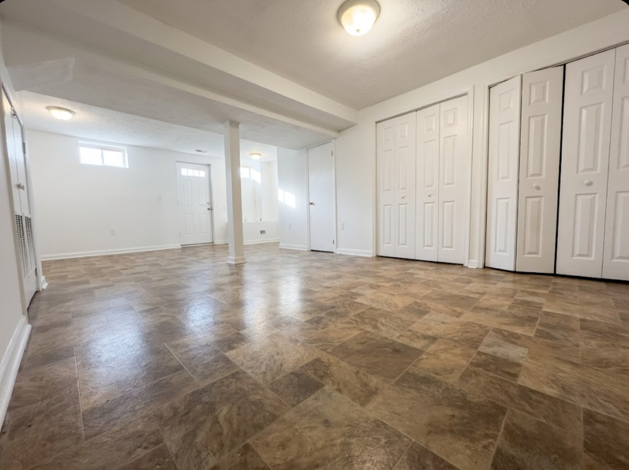 114 Drexel Dr - Photo 2 of 9