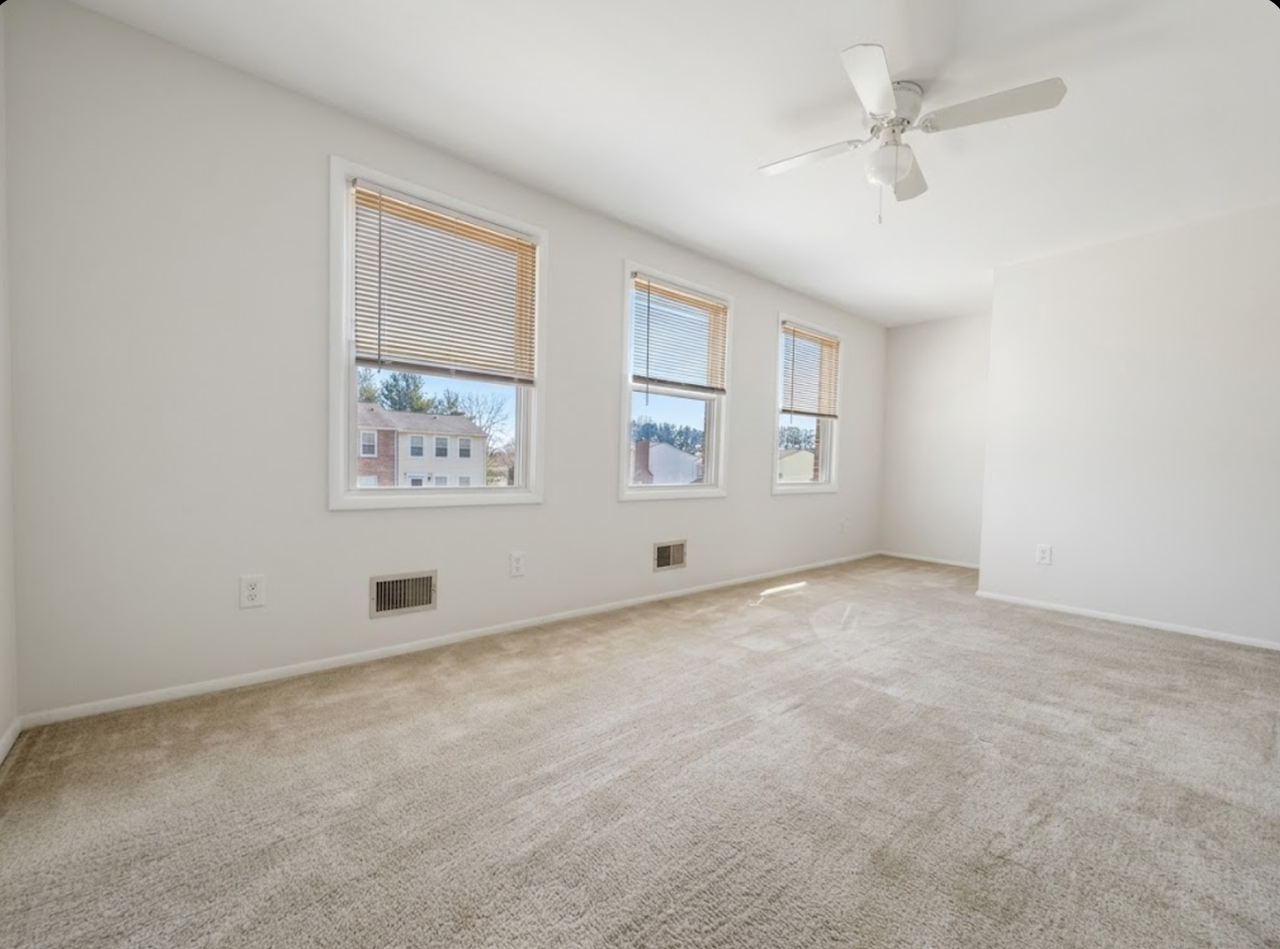 114 Drexel Dr - Photo 5 of 9