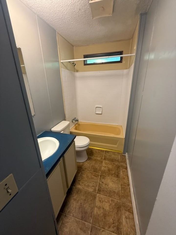 1577 Beech Tree Ct - Photo 5 of 7