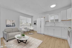 featured image of 3864 35th St