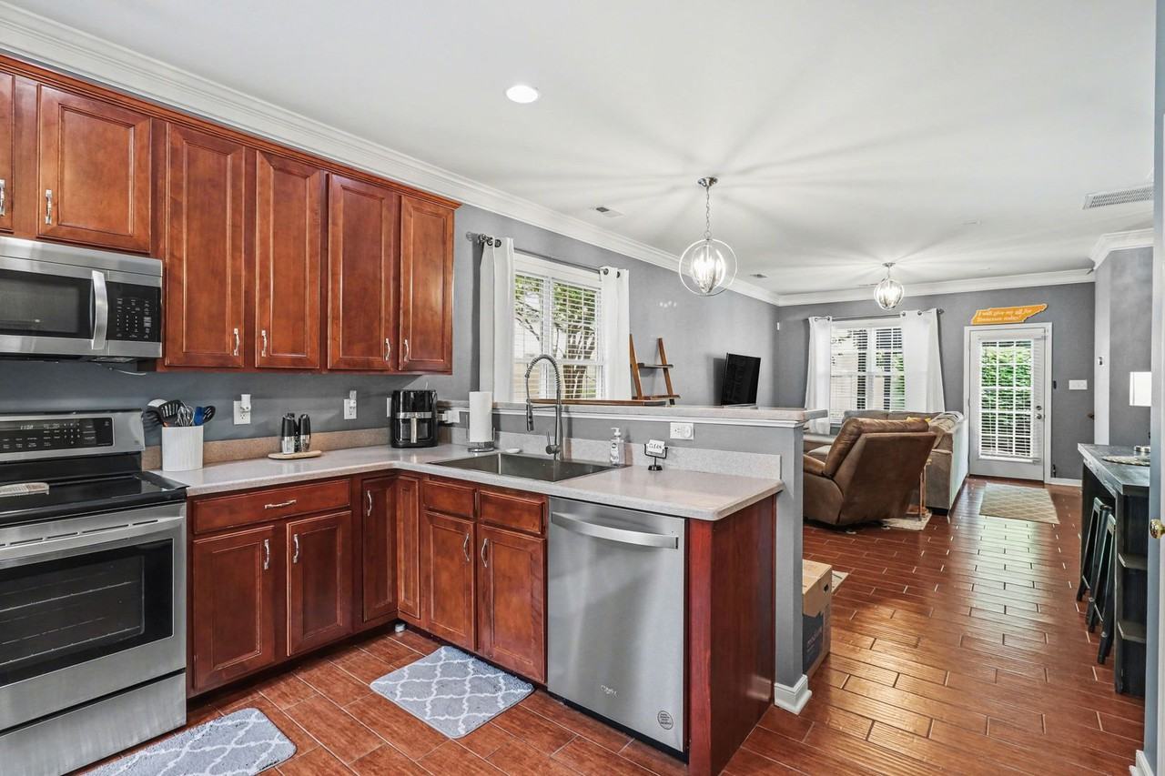 3000 Stratford Townes Dr - Photo 3 of 25