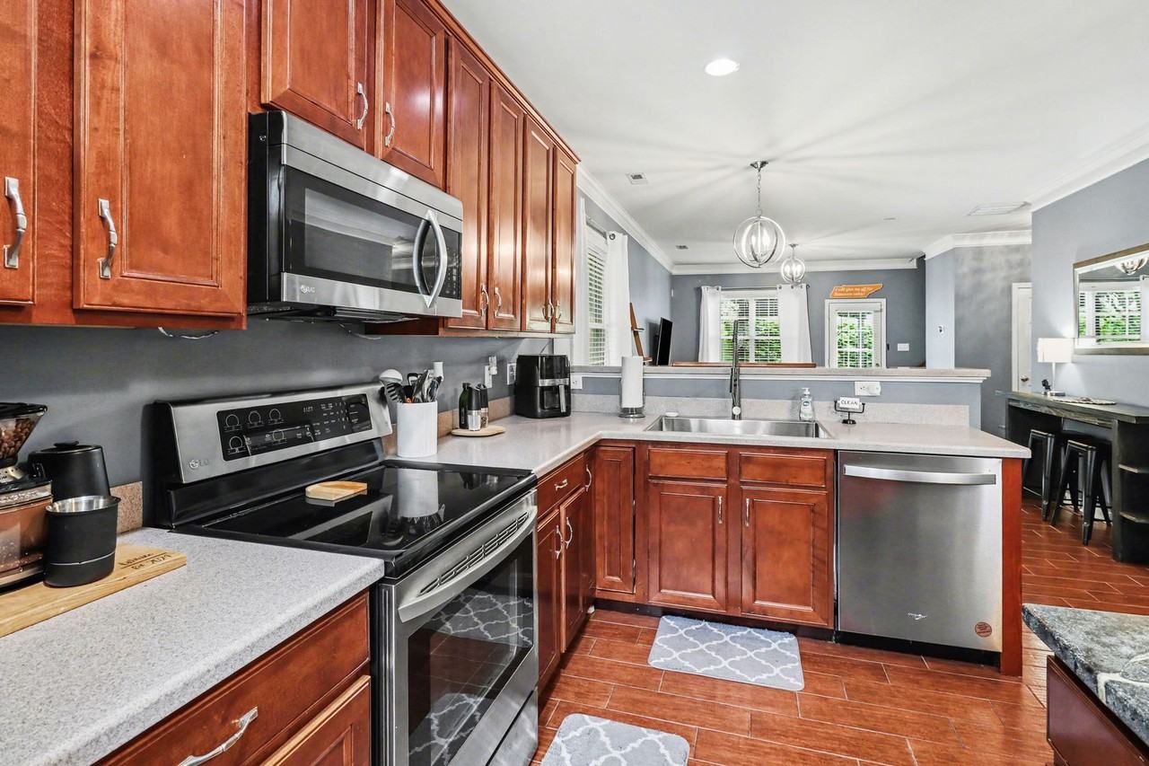 3000 Stratford Townes Dr - Photo 7 of 25