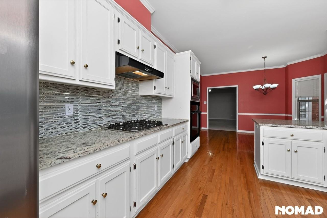 1219 Loyola Dr - Photo 4 of 44