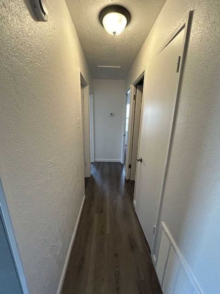 6 Delores Dr - Photo 5 of 9