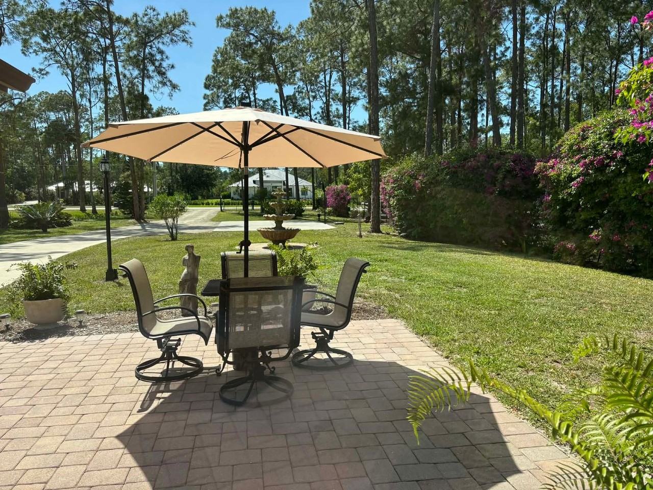 1156 Oakes Blvd - Photo 2 of 49