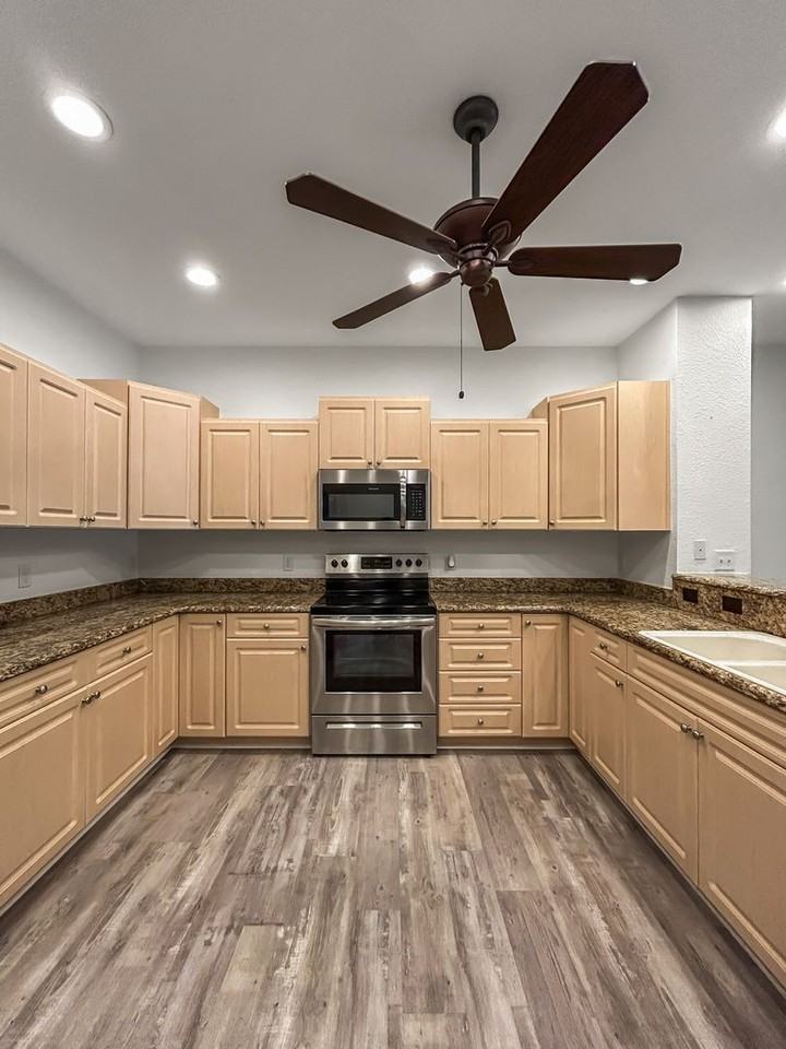 11555 Gulf Blvd #115 - Photo 7 of 24