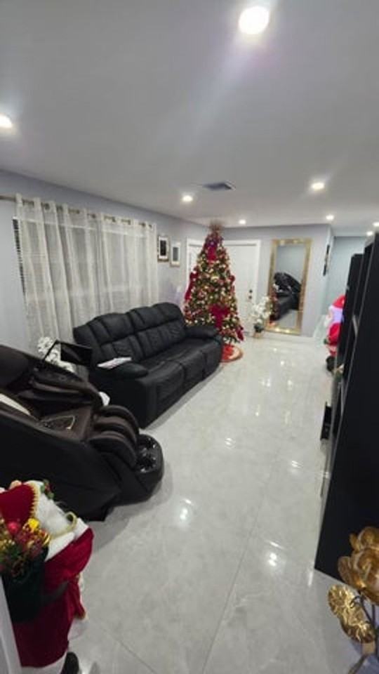 131 Puffin Ct - Photo 7 of 24