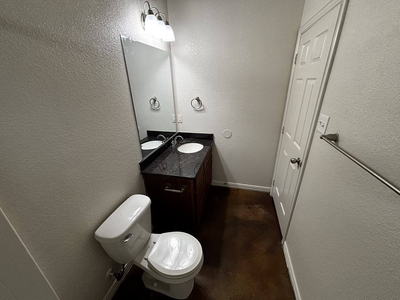 506 East Zenith Avenue #B - Photo 6 of 26