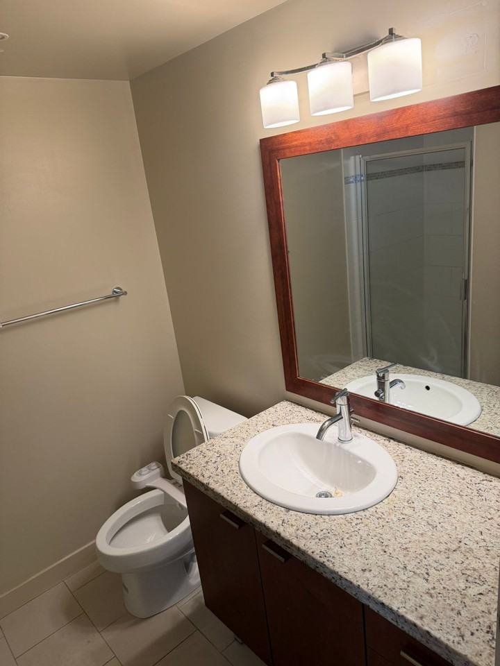 8280 Lansdowne Rd - Photo 4 of 9