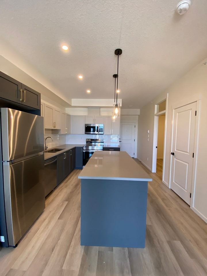 3405, 740 Legacy Village Road SE - Photo 3 of 11