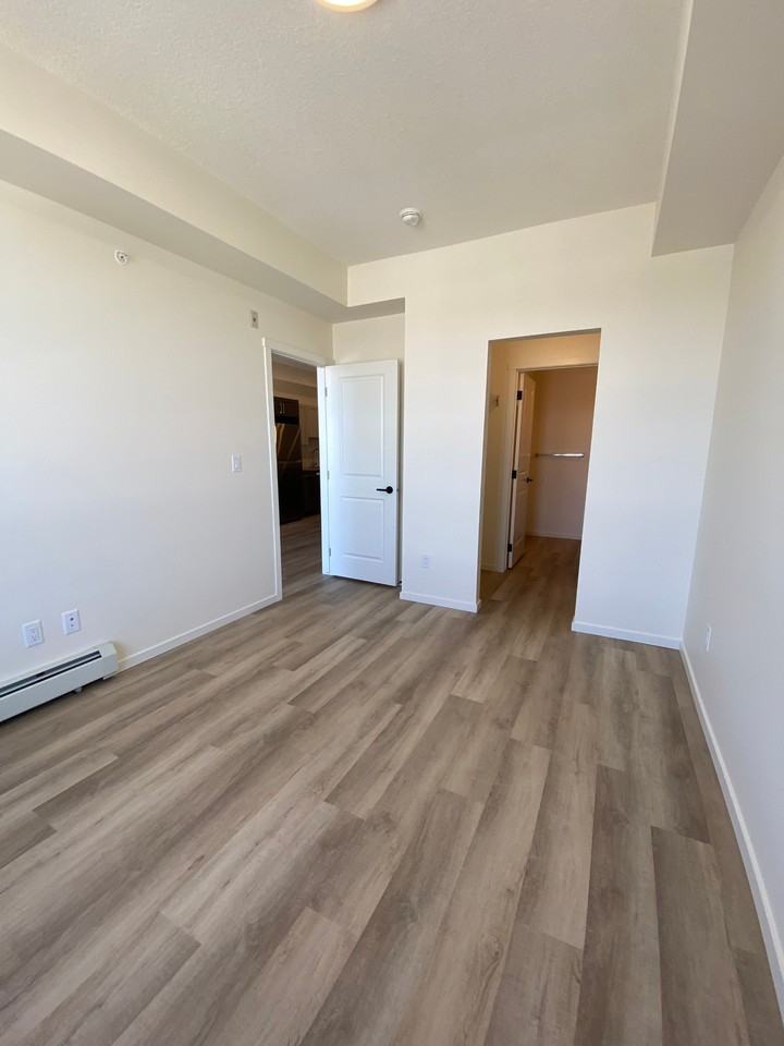 3405, 740 Legacy Village Road SE - Photo 6 of 11