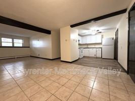 featured image of 700 Robbins Ave #6