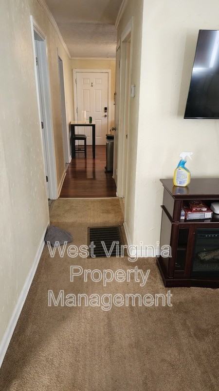 175 Colton Loop - Photo 6 of 17