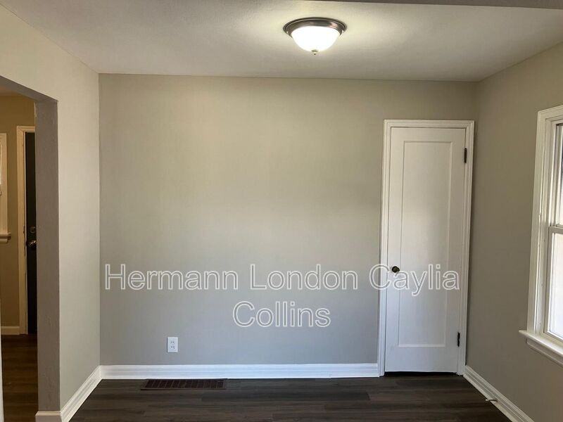 9724 Margo Ann Ln - Photo 5 of 15