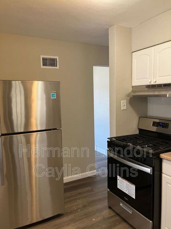 9724 Margo Ann Ln - Photo 7 of 15