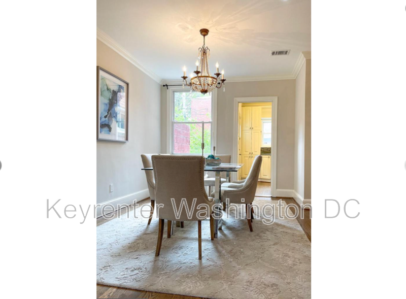 242 Emerson St Nw #NW - Photo 4 of 16