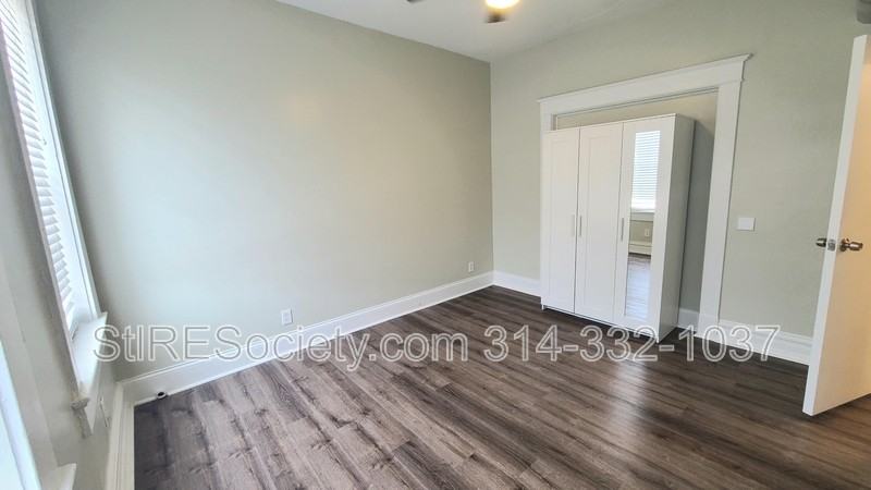 2918 Louisiana Ave - Photo 6 of 14