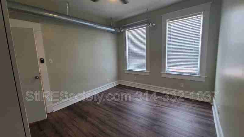2918 Louisiana Ave - Photo 7 of 14