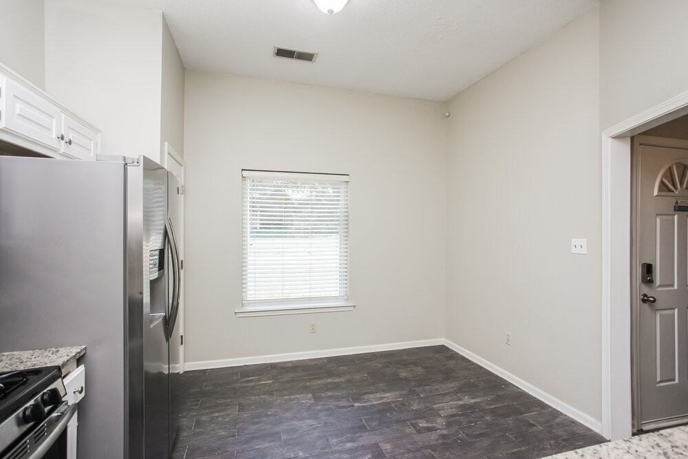 5822 Michaelson Dr - Photo 7 of 16