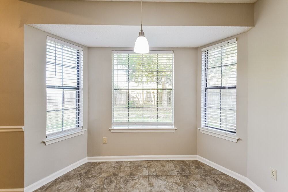 7117 Goodman Ridge Dr - Photo 6 of 16
