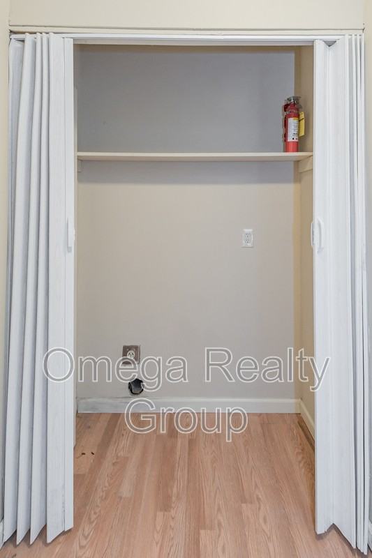 1700 14th Ave E #5 - Photo 7 of 24