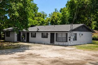 3405 N 34th St #C - Photo 1 of 1