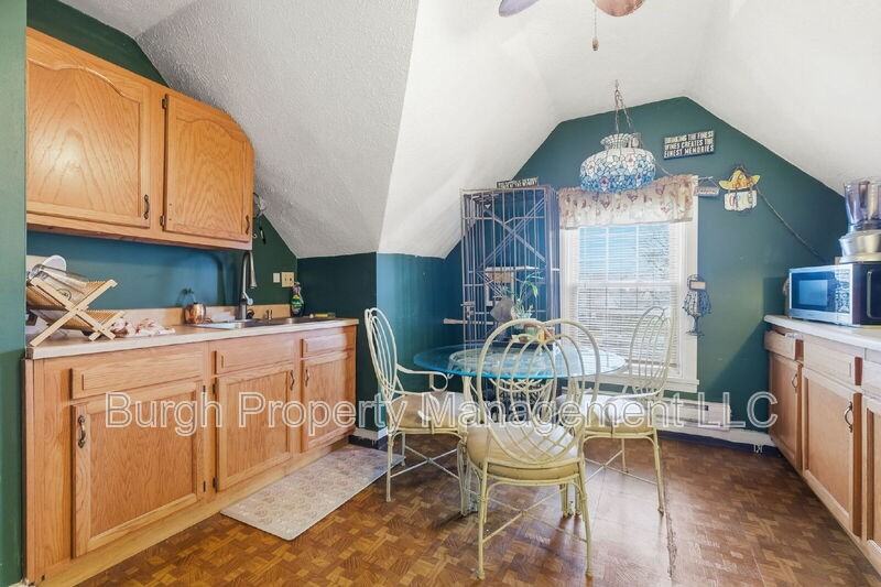 502 Walnut Ave #3 - Photo 4 of 11