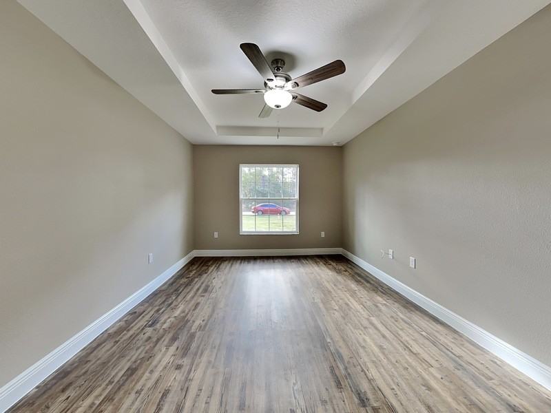 8696 N Circular Way - Photo 6 of 24