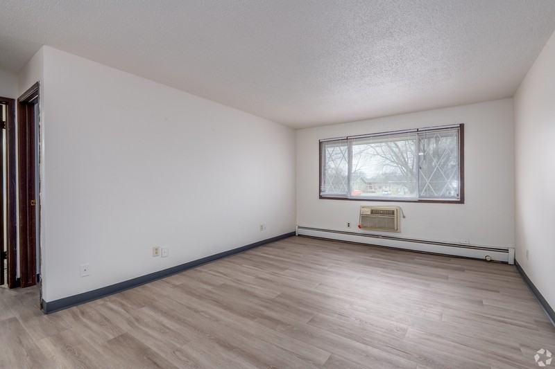 168 Morningside Dr - Photo 6 of 11