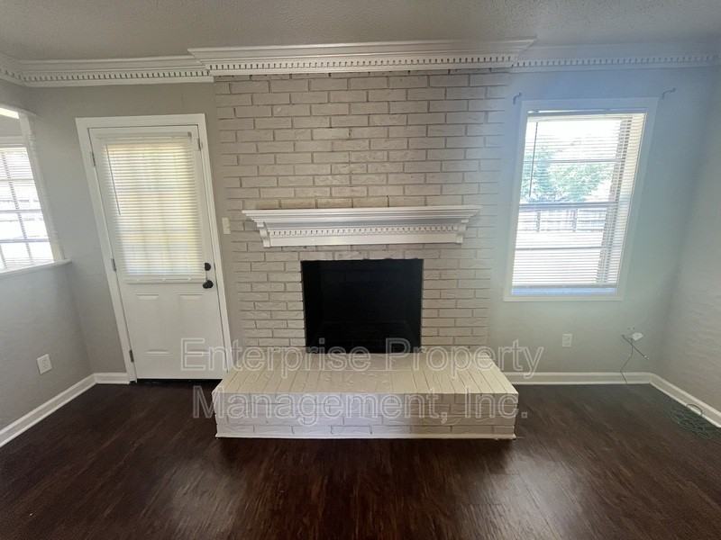 4386 Sunnyslope Dr - Photo 7 of 19