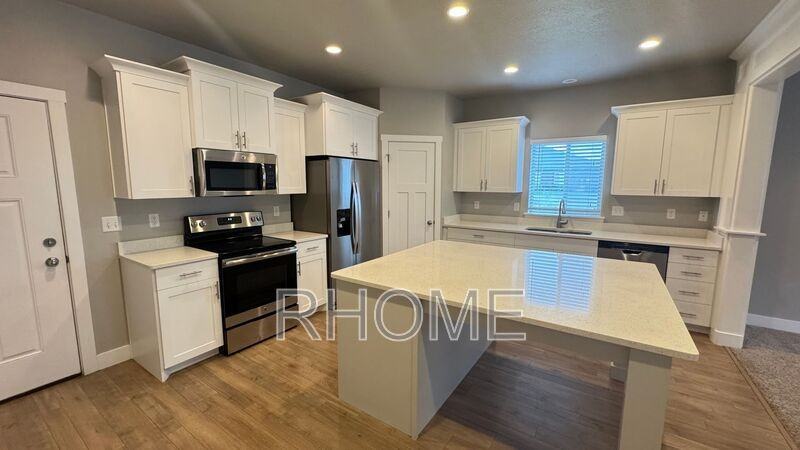 3607 E Sapphire Creek Ln - Photo 3 of 15