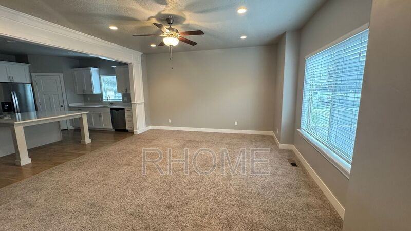 3607 E Sapphire Creek Ln - Photo 6 of 15