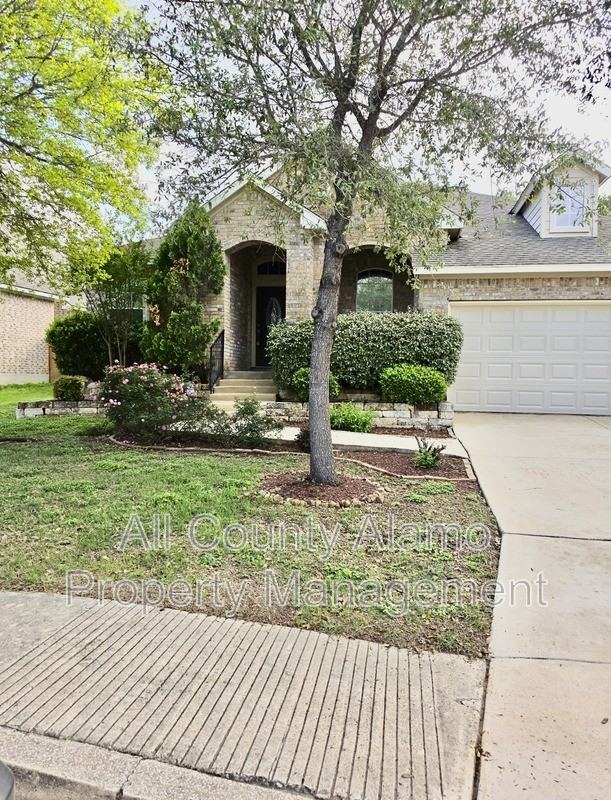 3223 Briscoe Trl - Photo 2 of 33