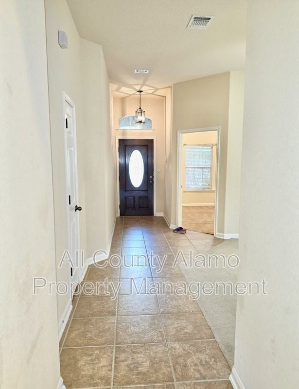 3223 Briscoe Trl - Photo 5 of 33