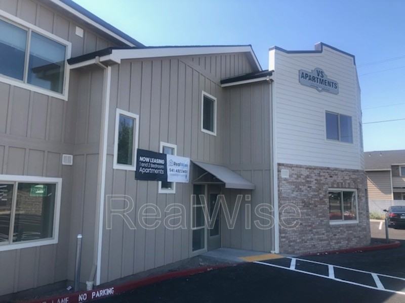 1935 Table Rock Rd #12 - Photo 5 of 17