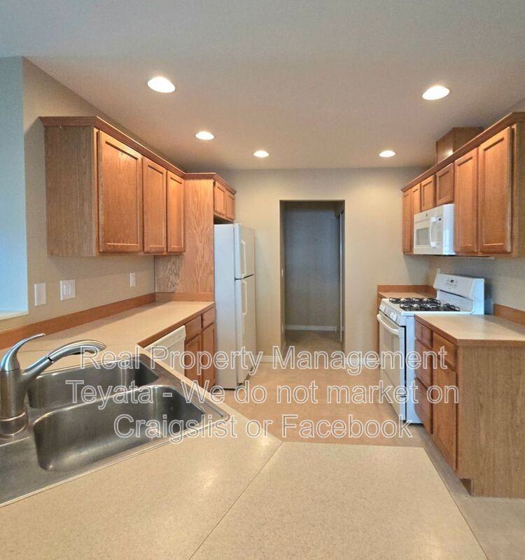 258 B St #B - Photo 7 of 22