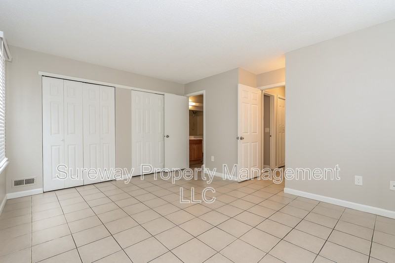 117 Liberty Ct - Photo 7 of 10