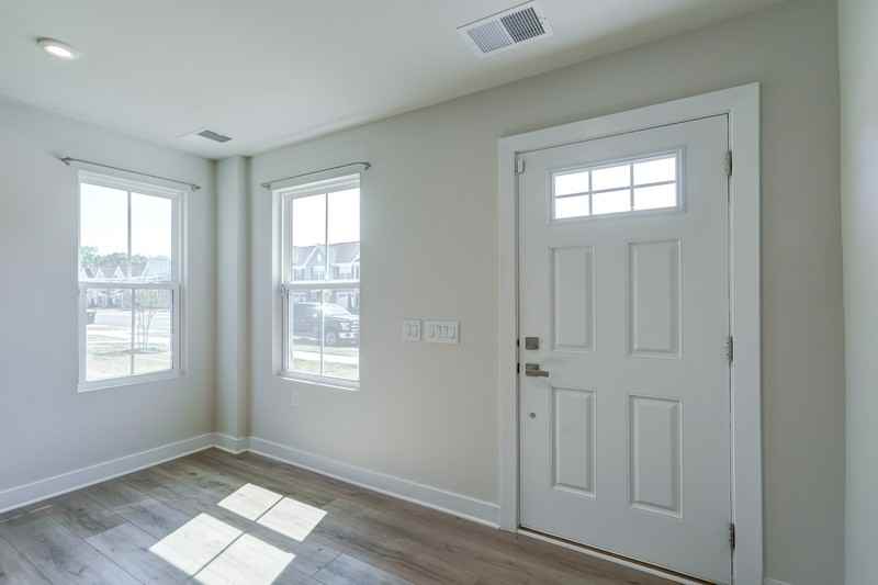 7257 George Wythe Ln - Photo 4 of 46