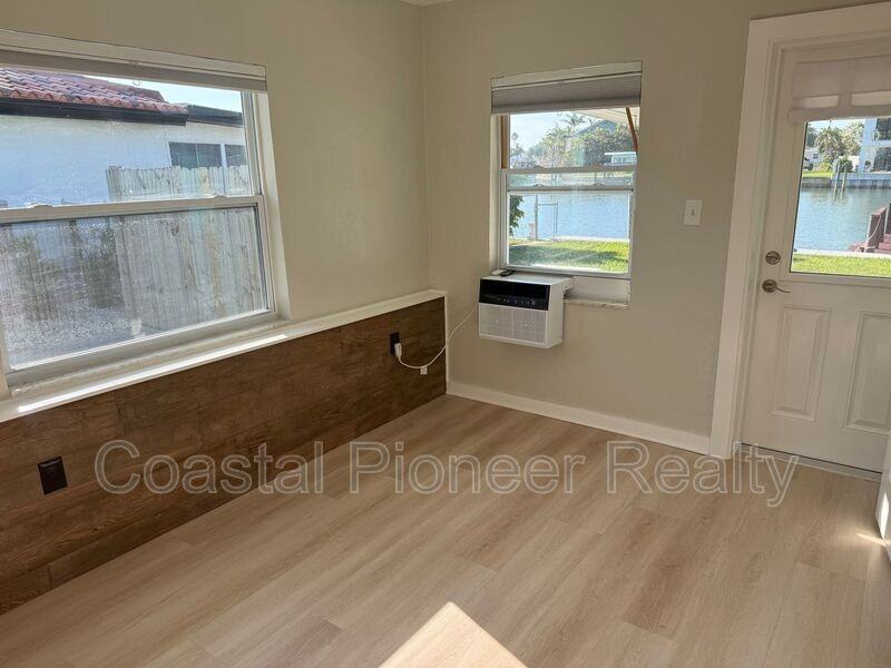 185 175th Terrace Dr E - Photo 7 of 20