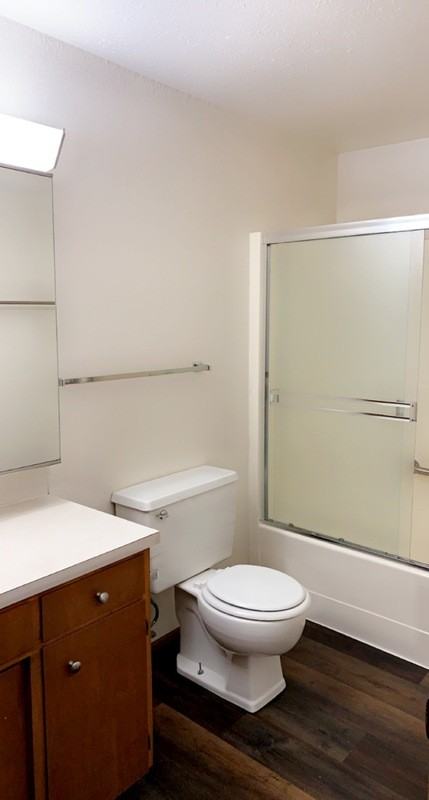 305 La Villa Dr - Photo 5 of 15