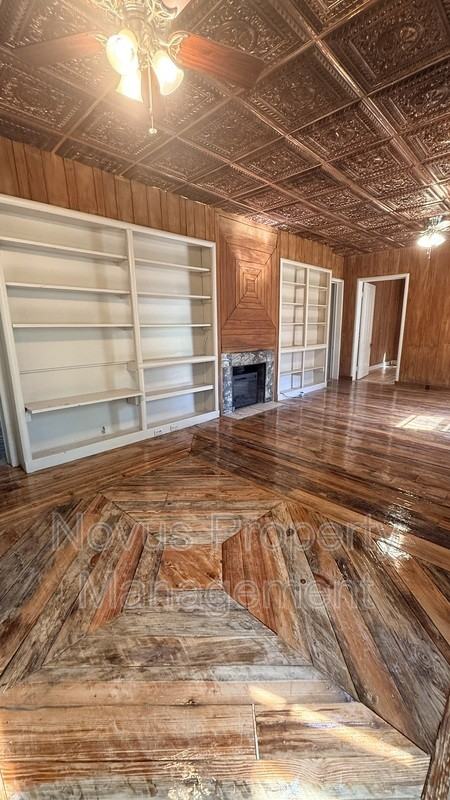 1664 Poplar Rd - Photo 4 of 14