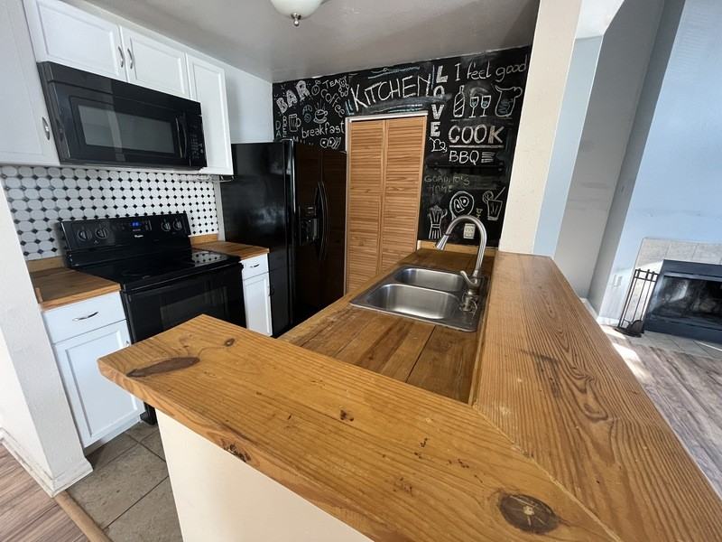 6154 Westgate Dr #303 - Photo 3 of 12