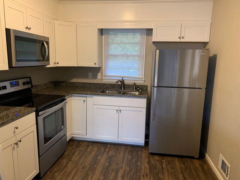 2229 S Milledge Ave - Photo 6 of 12